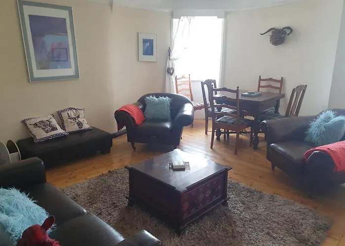 Argyll Mansions Penthouse