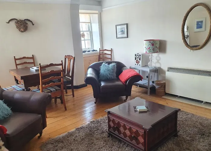 Argyll Mansions Penthouse